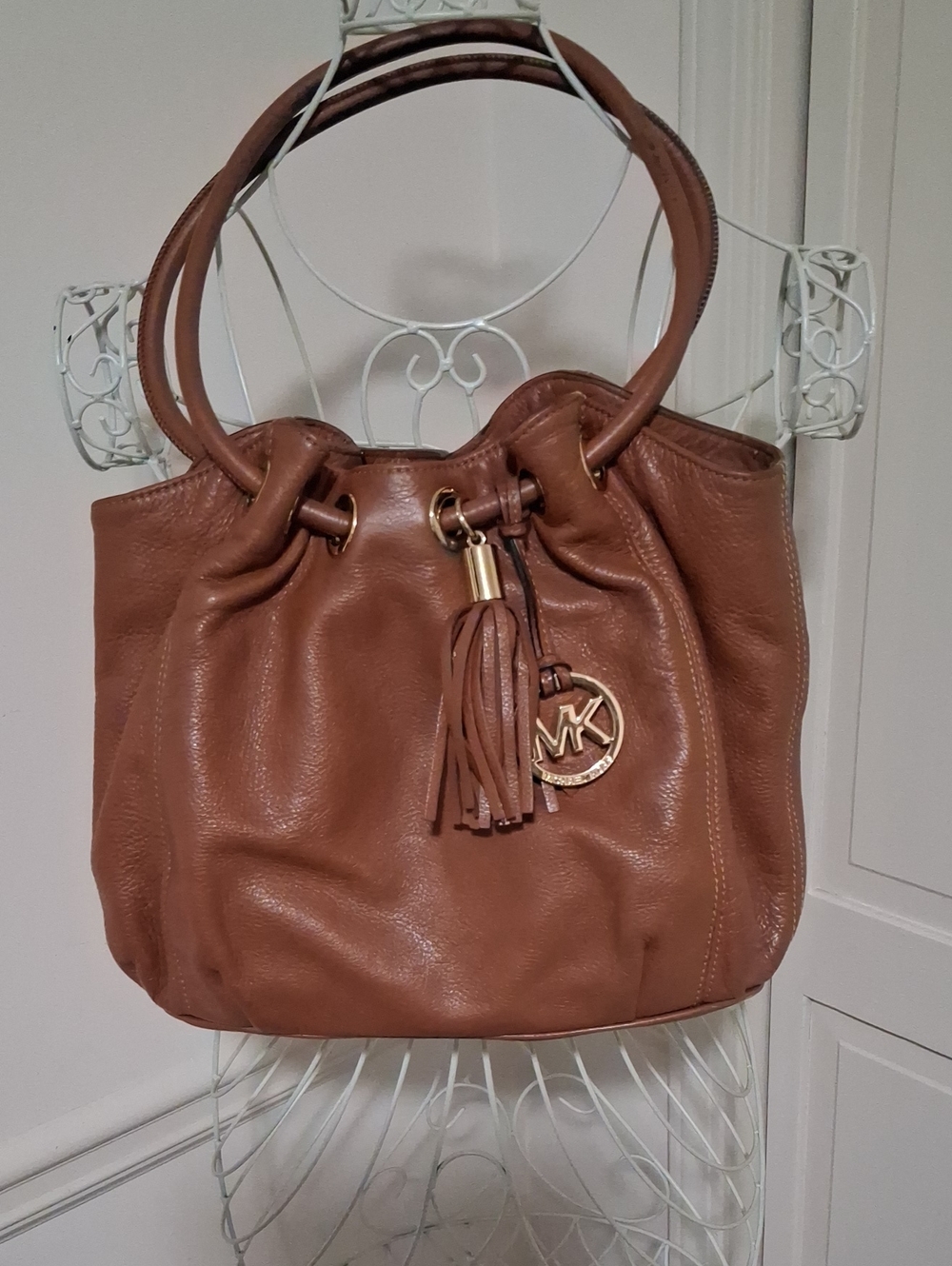 MICHAEL Michael Kors Brown Leather Tassel Shoulder Bag